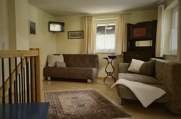 Maisonette, image 6