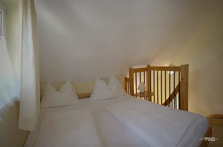 Maisonette, image 3
